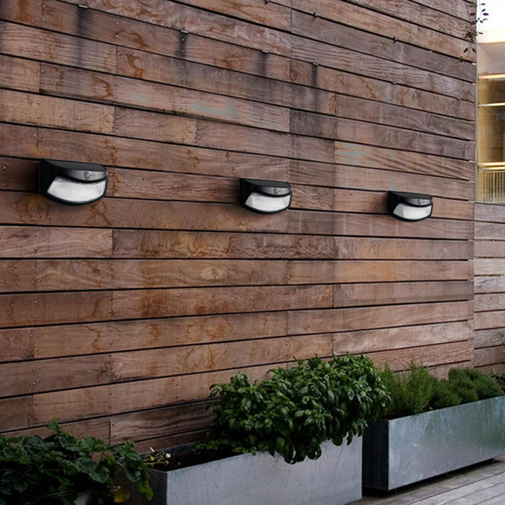 Orr Außen-Treppenleuchte mit Bewegungssensor, 2 Farben, 15CM Lang - Lumpaz