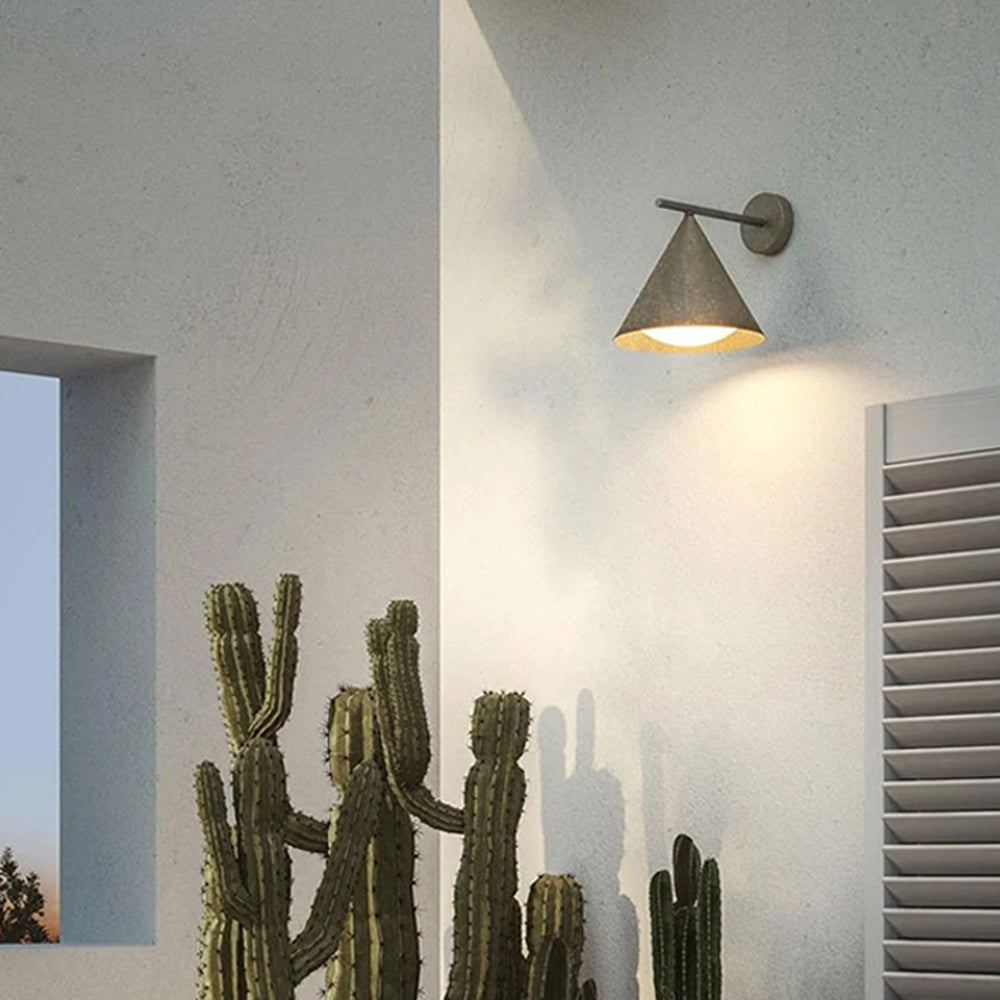 Carins Außenwandleuchte, 2 Farben, 24/28/41CM Lang - Lumpaz