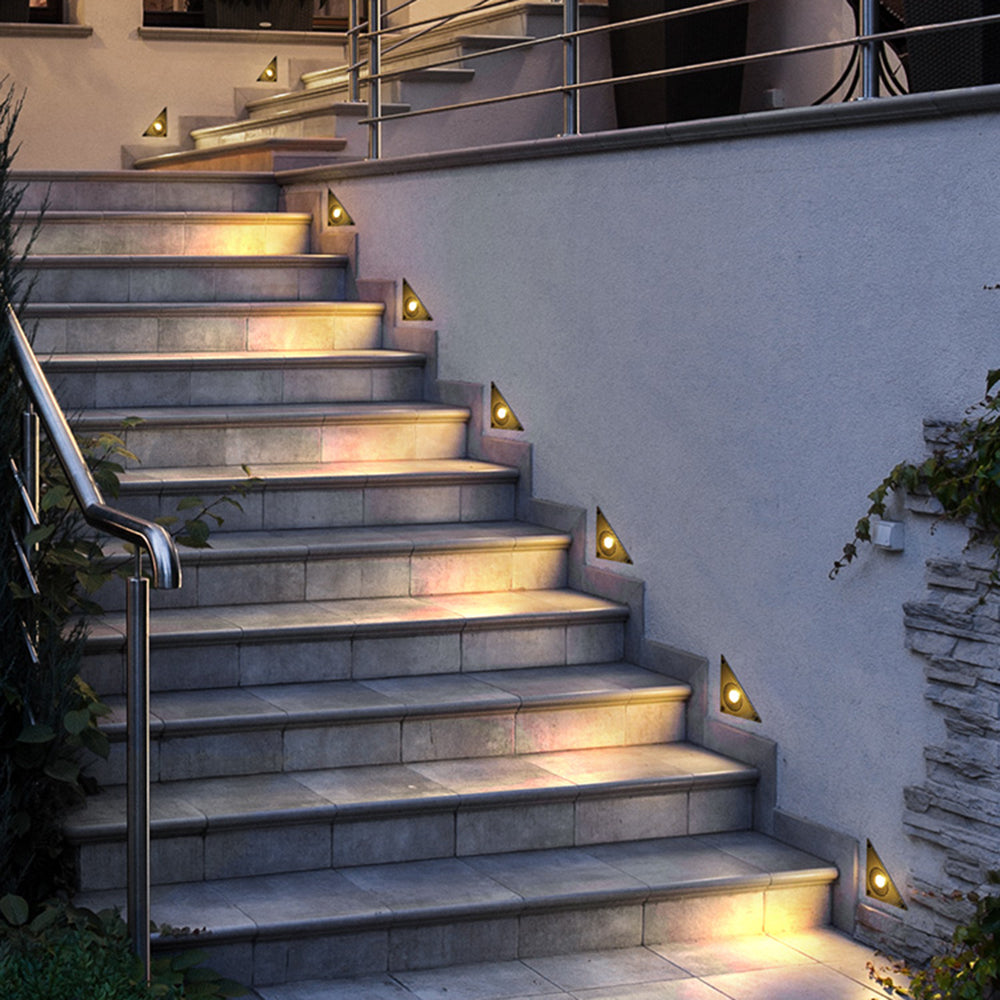 Orr Dreieck Außen-Treppenleuchte mit Bewegungssensor, 10CM Lang - Lumpaz