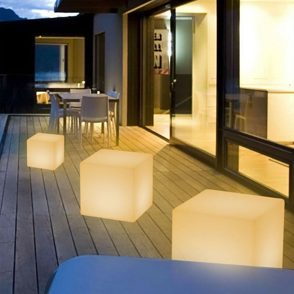 Pena Wiederaufladbar Außenleuchte, Würfelform, 7 Größen - Lumpaz