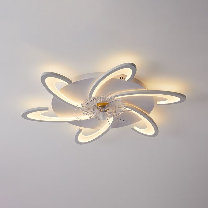 Hana Deckenventilator mit Beleuchtung, 8 Stile - Lumpaz