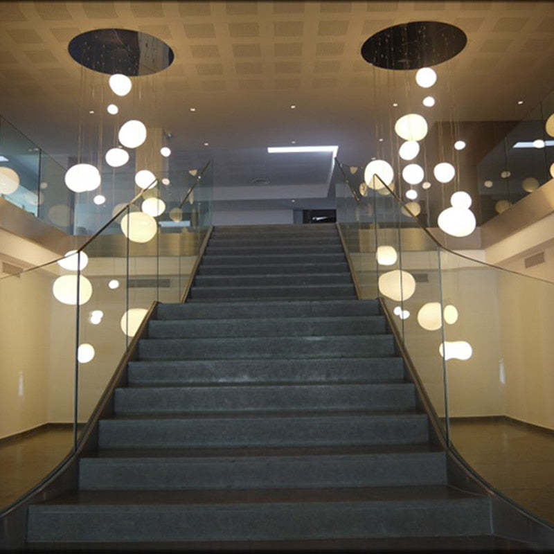 Hailie Pendelleuchte aus Glas in Eiform - Lumpaz