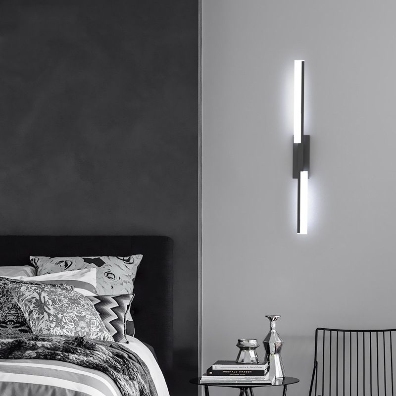 Alana Geometrische Spiegelfront-Wandleuchte, Schwarz & Gold, 40/60CM Lang - Lumpaz