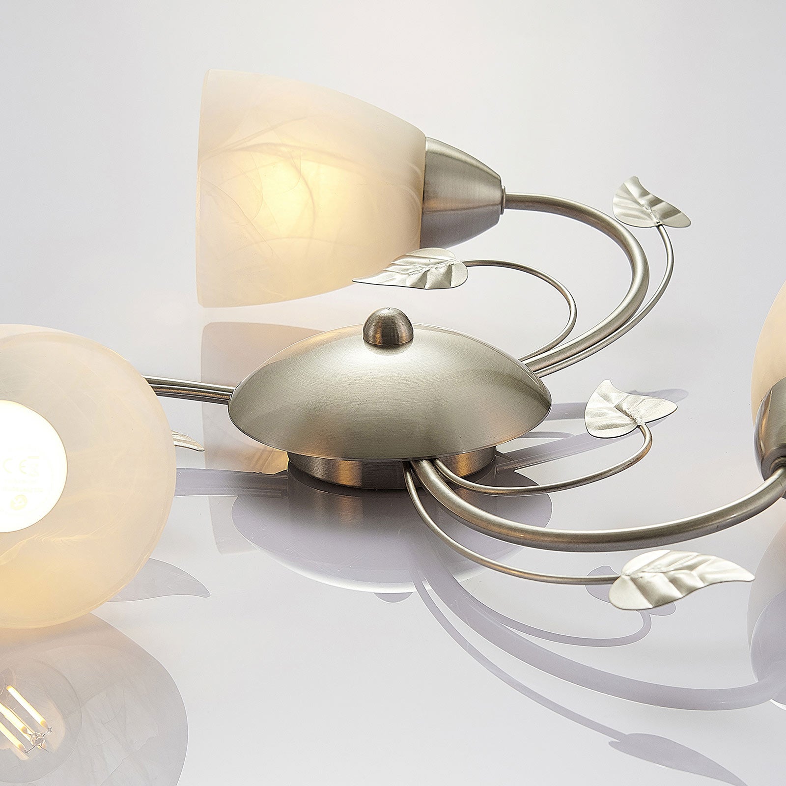 Eyrn Blatt Deckenleuchte, 3/5/6-flammig, 2 Farben, Metall & Glas - Lumpaz