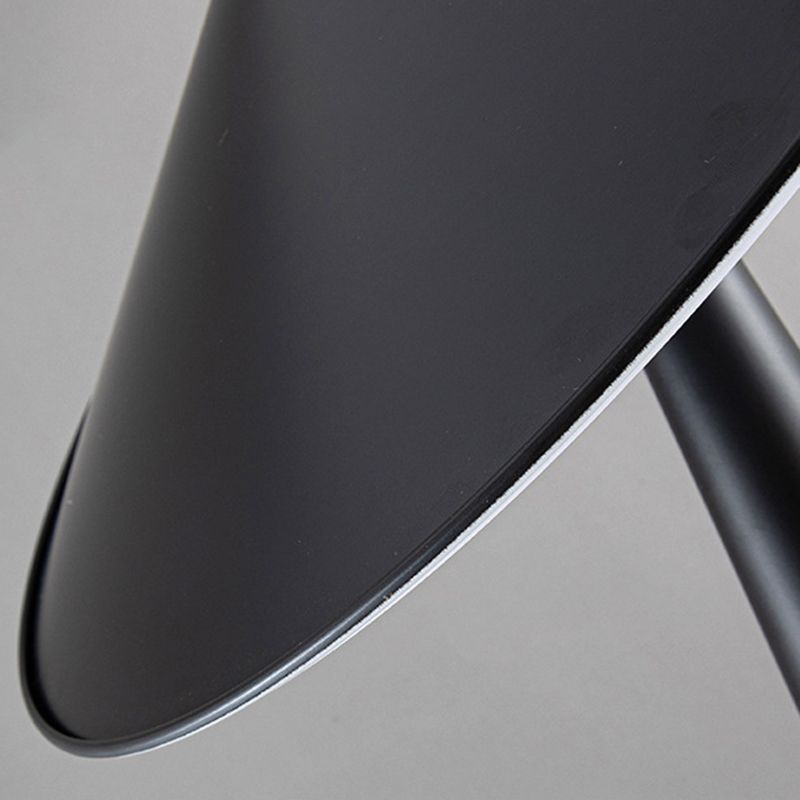 Salgado Untertassenform,Schwarze Stehleuchte , 170CM Lang - Lumpaz