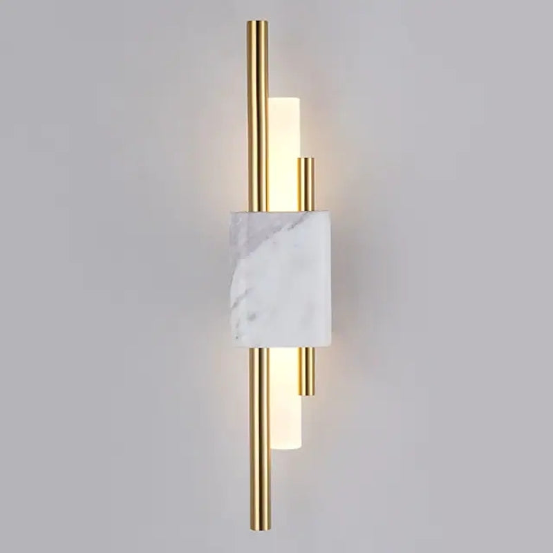 Einfache Wandlampe am Bett aus Marmor im Schlafzimmer - Lumpaz