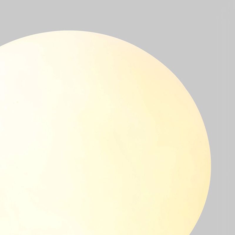 Morandi Bunte Kugelförmige Stehleuchte, Metall, 2 Farben - Lumpaz