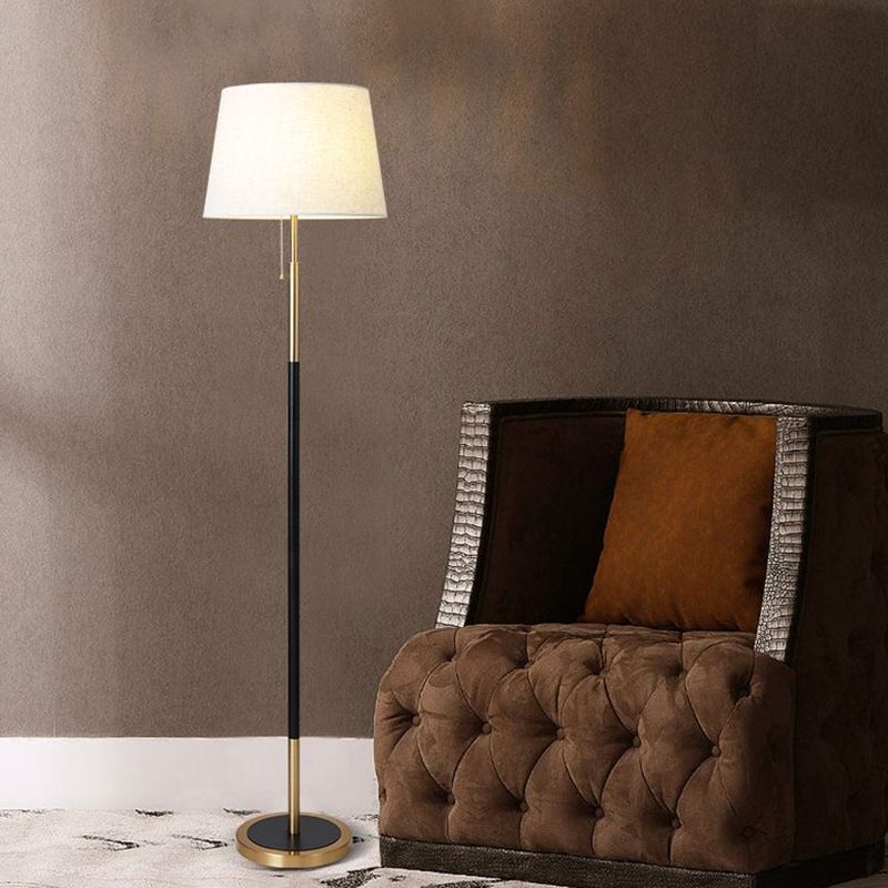 Eryn Einfache Stehleuchte, Metall & Textil, 4 Farben, 160CM Lang - Lumpaz