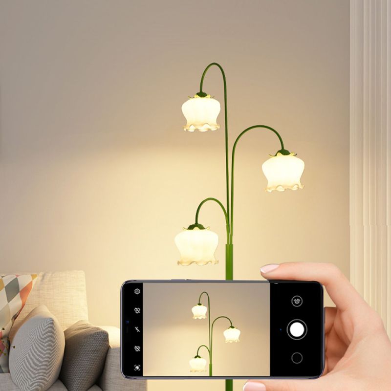 Lily Stehleuchte, Metall, 3-flammig, 160CM Lang - Lumpaz