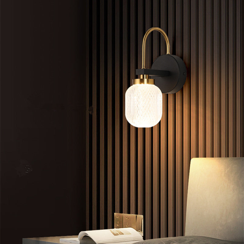 Moderne LED Wandleuchte aus Metall für Schlafzimmer - Lumpaz