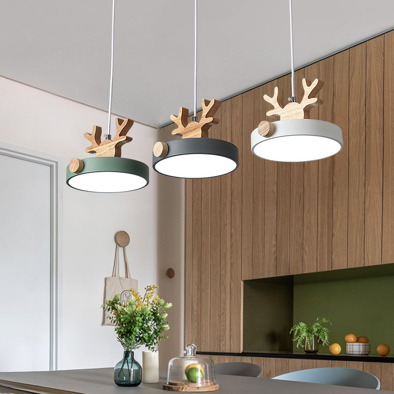Morandi Holz LED Kronleuchter Hirschgeweih Pendelleuchte - Lumpaz