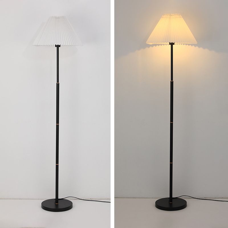 Ozawa Stehleuchte Plissiert, Metall & Stoff, 3 Farben, 165CM Lang - Lumpaz