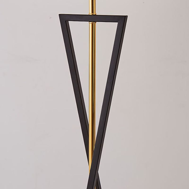 Eryn Stativ-Stehleuchte mit 8 Farben, Metall & Stoff, 157CM Lang - Lumpaz