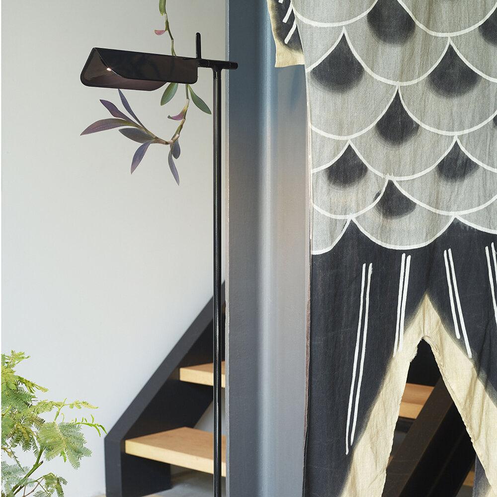 Edge Minimalistische Rechtwinklige Stehlampe, 150CM Lang - Lumpaz