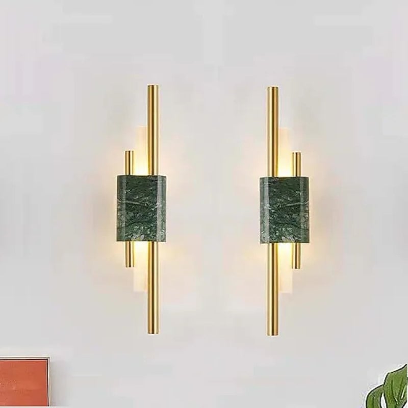 Einfache Wandlampe am Bett aus Marmor im Schlafzimmer - Lumpaz