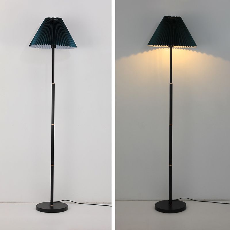 Ozawa Stehleuchte Plissiert, Metall & Stoff, 3 Farben, 165CM Lang - Lumpaz