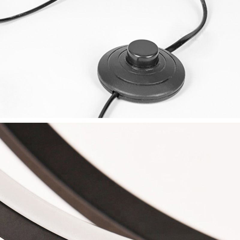 Salgado Kreis Schwarz Stehleuchte, Metall, 2 Farben, 152CM Lang - Lumpaz