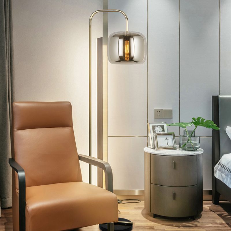 Hailie Rauchgrau Stehlampe, Metall & Glas, 160CM Lang - Lumpaz