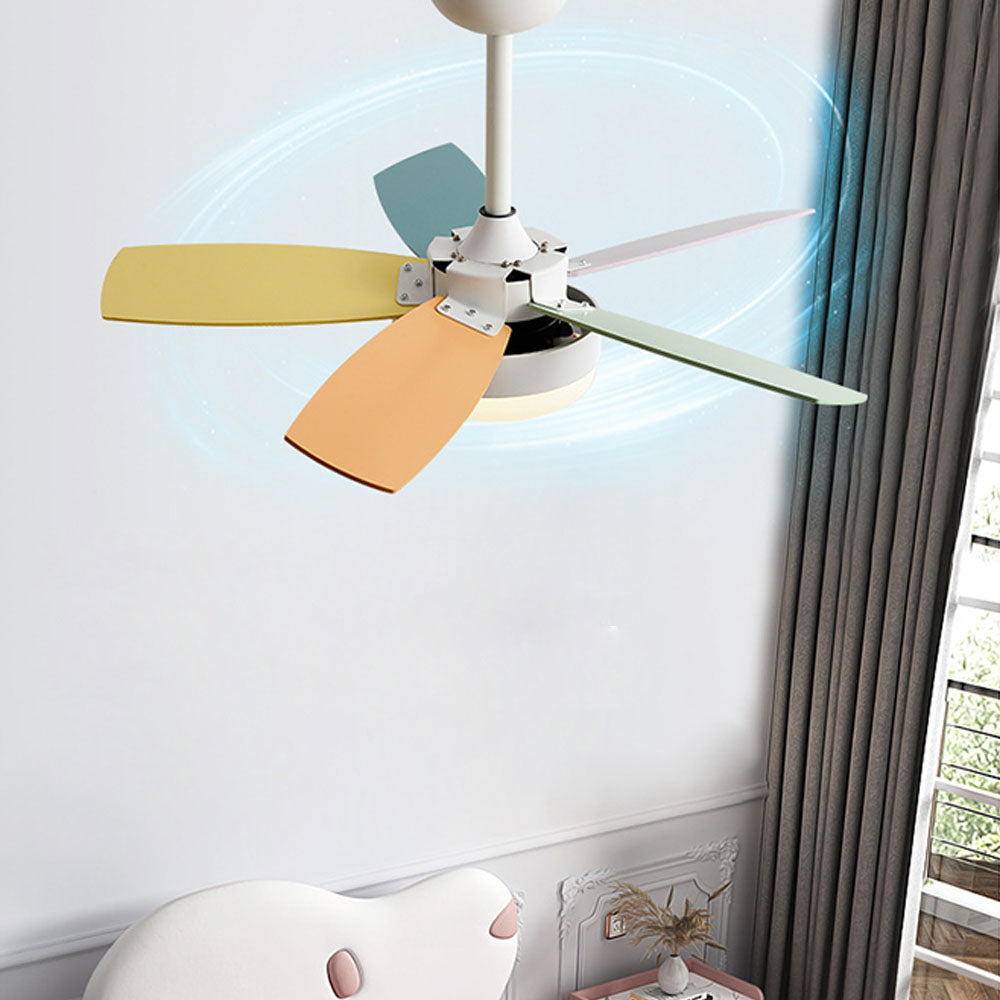 Morandi 5 Blätter Deckenventilator mit Beleuchtung, Metall & Holz, 2 Farben, ∅130CM - Lumpaz