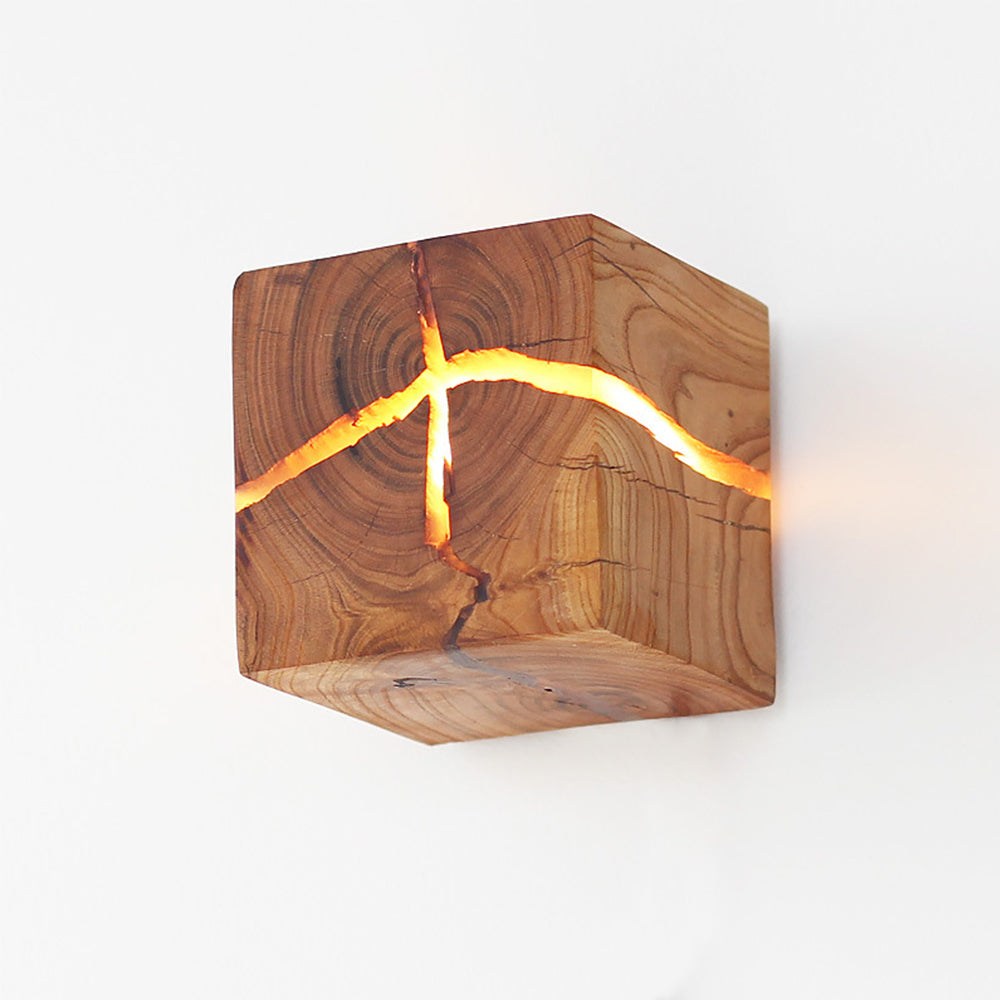 Creative Cracked Corridor Wall Sconce - Lumpaz