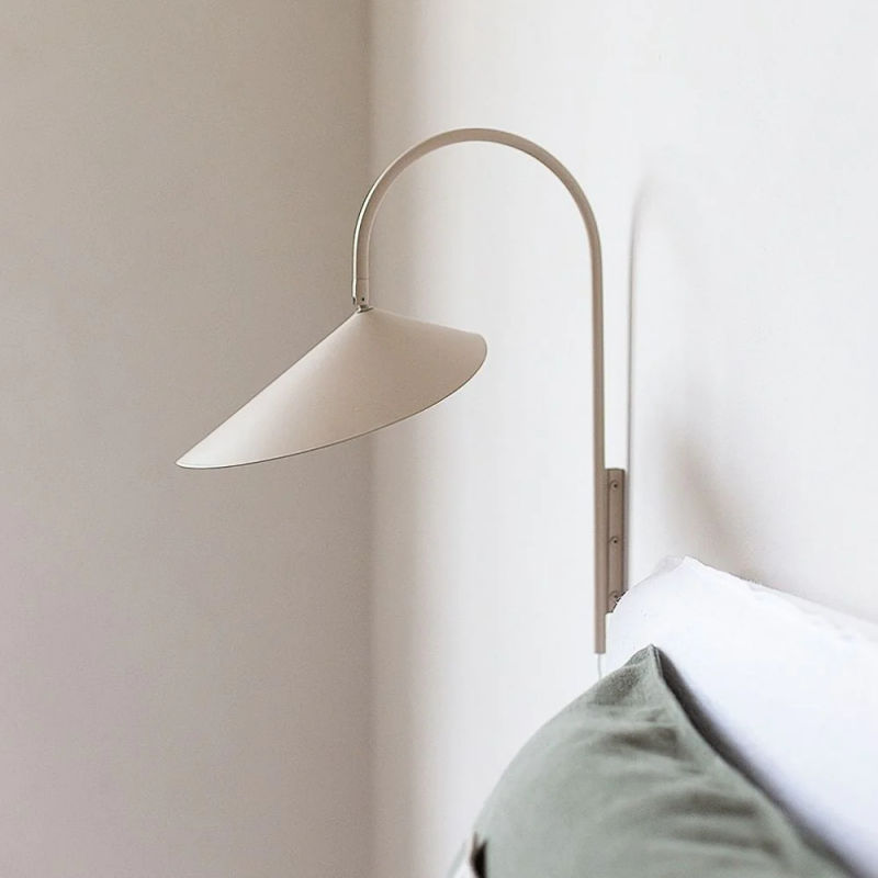 Modern Arum Creative  Wall Lamp For Bedroom - Lumpaz