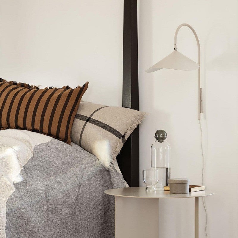 Modern Arum Creative  Wall Lamp For Bedroom - Lumpaz