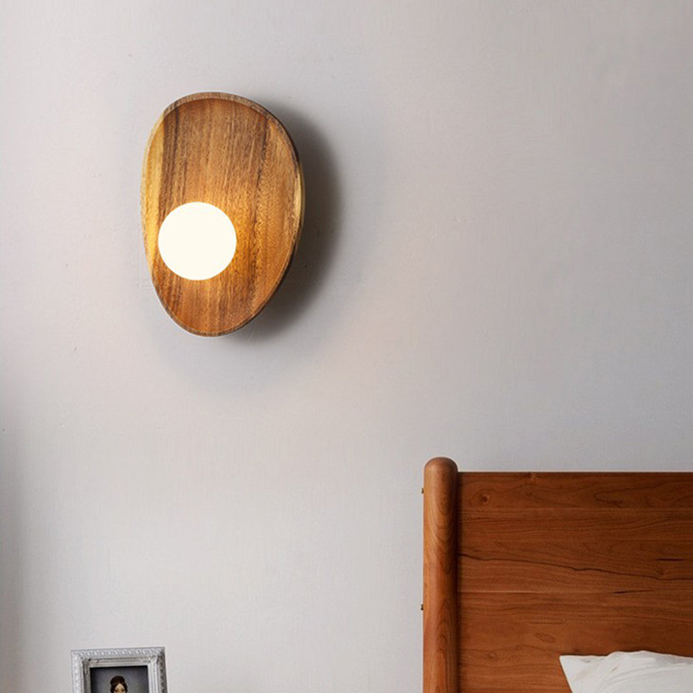 Minimalist Solid Wood Wall Sconce - Lumpaz