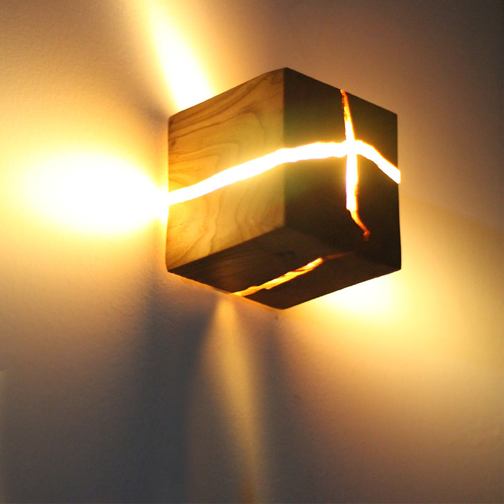 Creative Cracked Corridor Wall Sconce - Lumpaz