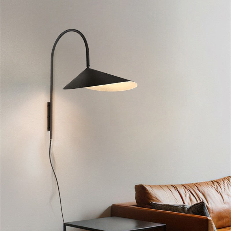 Modern Arum Creative  Wall Lamp For Bedroom - Lumpaz