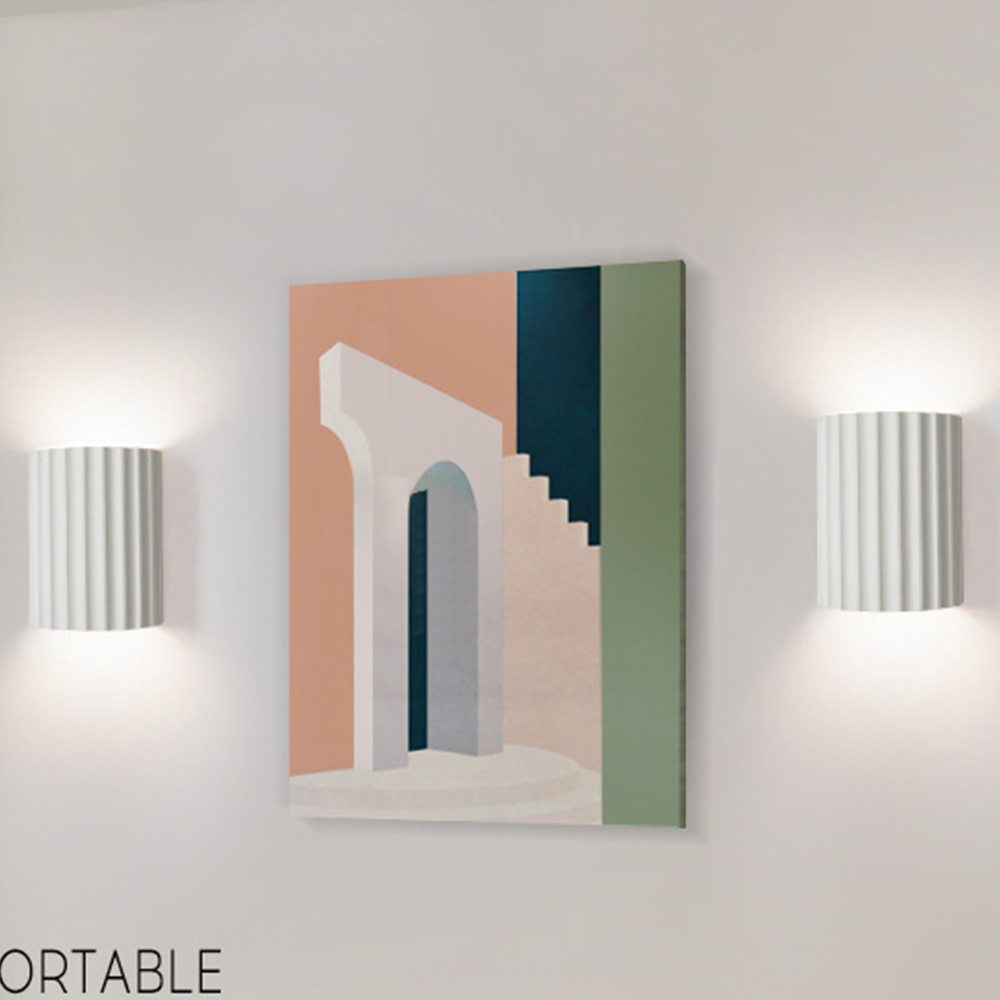 Modern Half-Circle Resin Wall Sconce For Living Room - Lumpaz