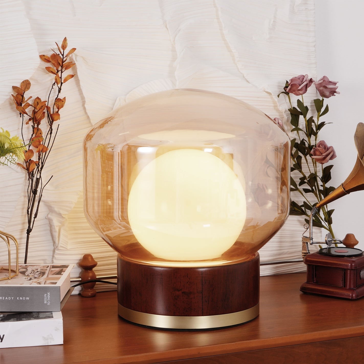 Modern Rigel Round Glass Table Light - Lumpaz