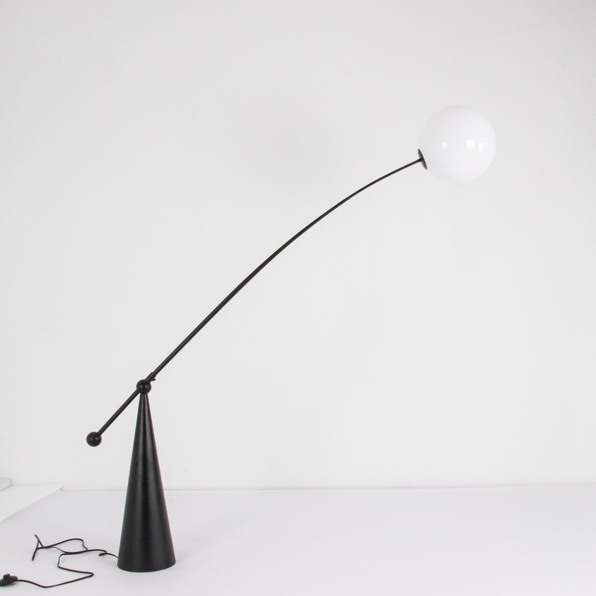 Minimalist Designer Iron Fishing Floor Lamp - Lumpaz