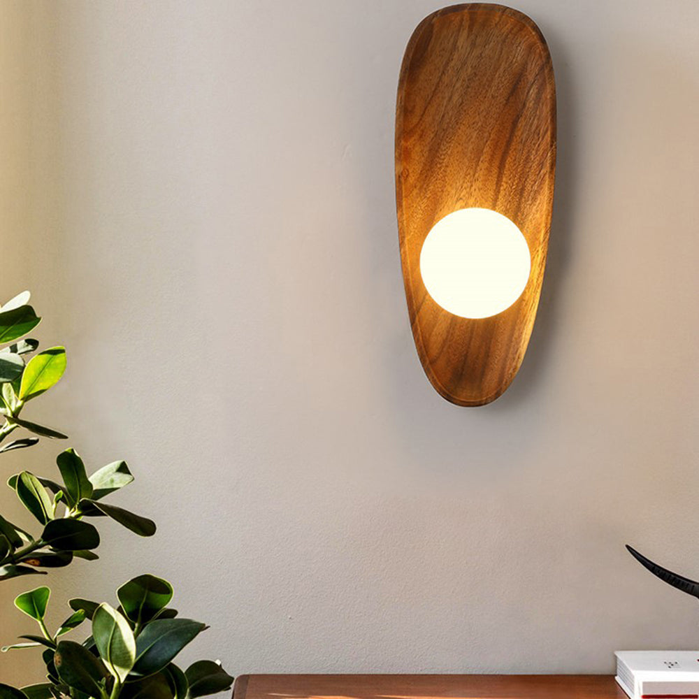 Minimalist Solid Wood Wall Sconce - Lumpaz