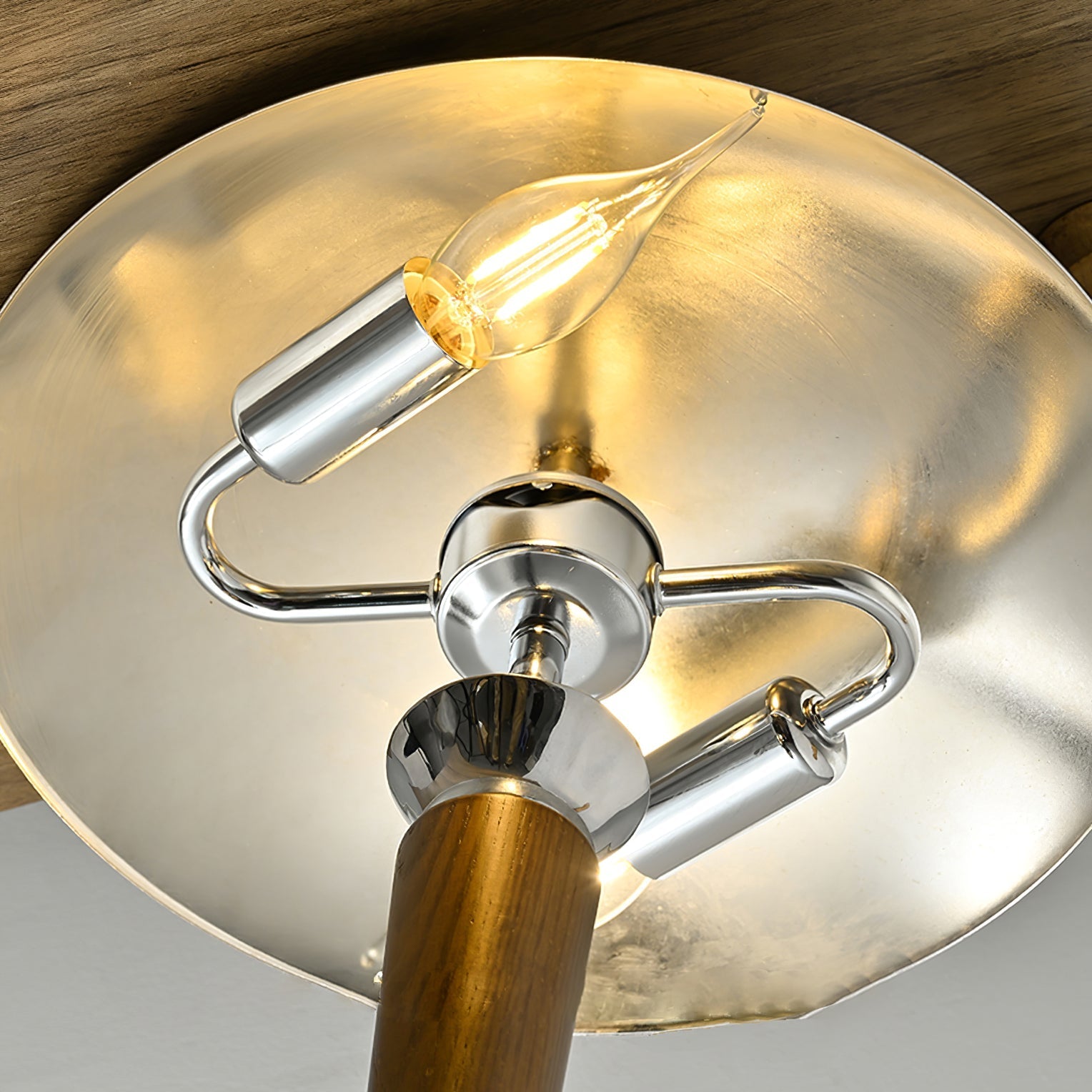 Creative Chrome Lampshade Floor Lamp - Lumpaz