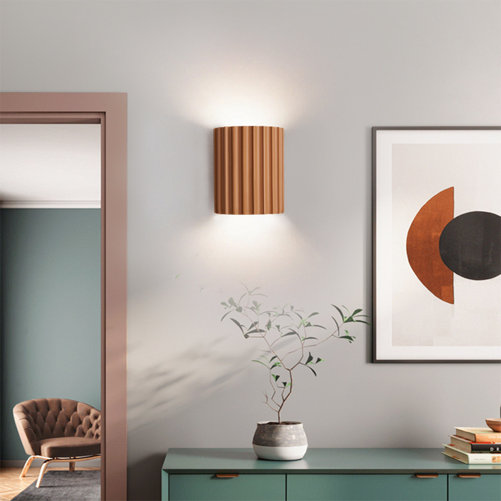 Modern Half-Circle Resin Wall Sconce For Living Room - Lumpaz