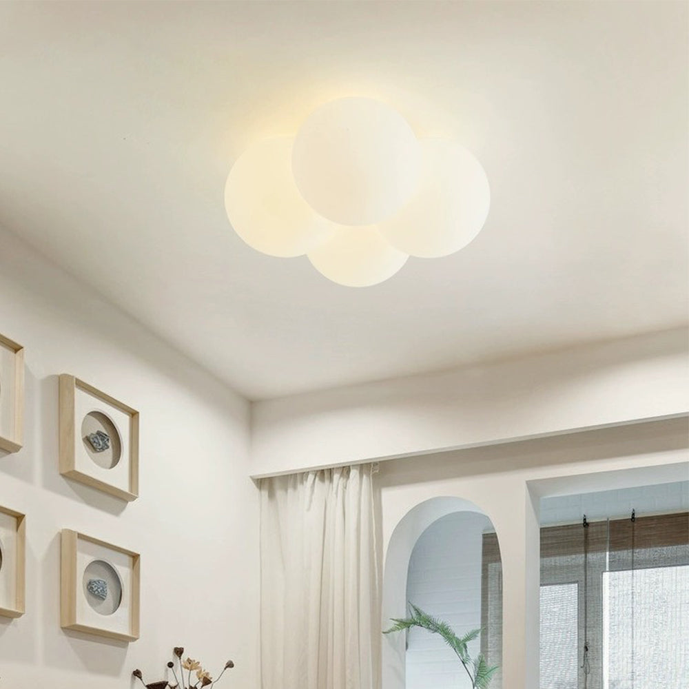 Modern White Cloud Bubbles Ceiling Light - Lumpaz