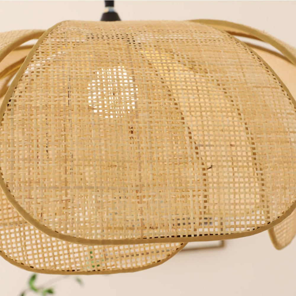 Vintage Petal Rattan Ceiling Pendant Light - Lumpaz