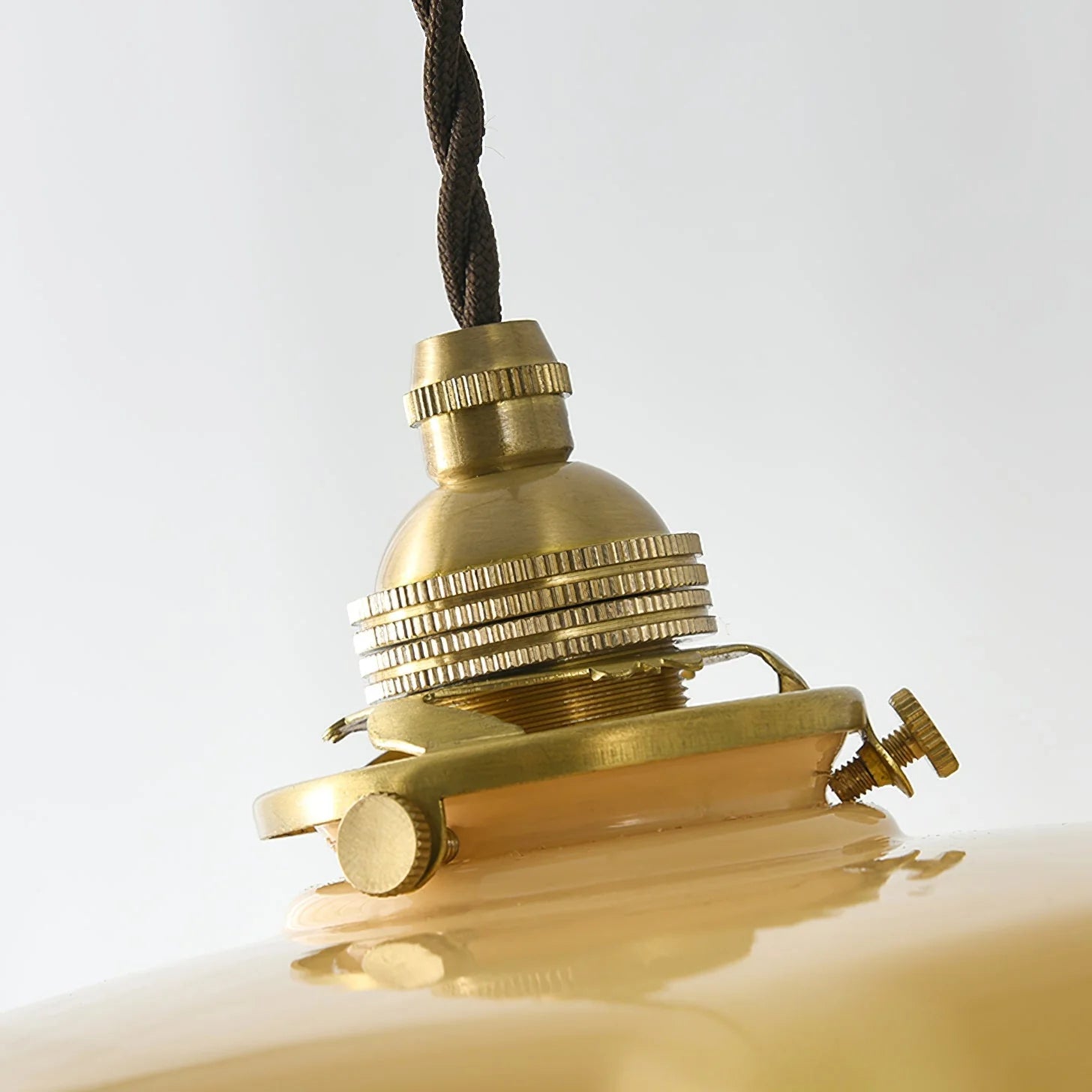 Modern Romantic Small Glass Ribbon Edge Pendant Light For Living Room - Lumpaz