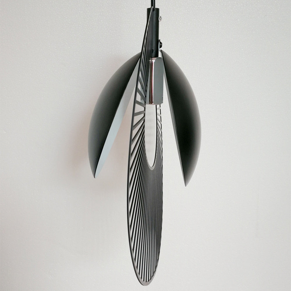 Minimalist Black Metal Pendant Light for Dining Room - Lumpaz