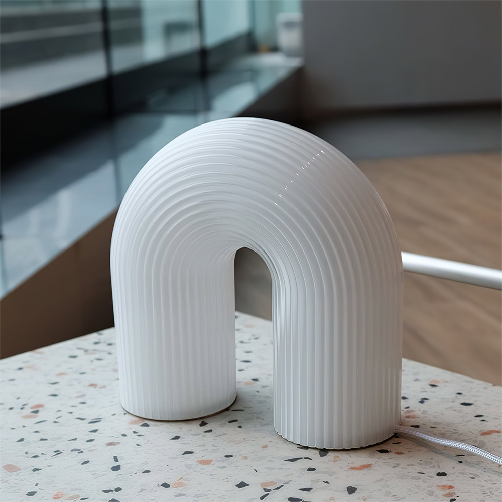 Unique Arch Metal Table Lamp - Lumpaz