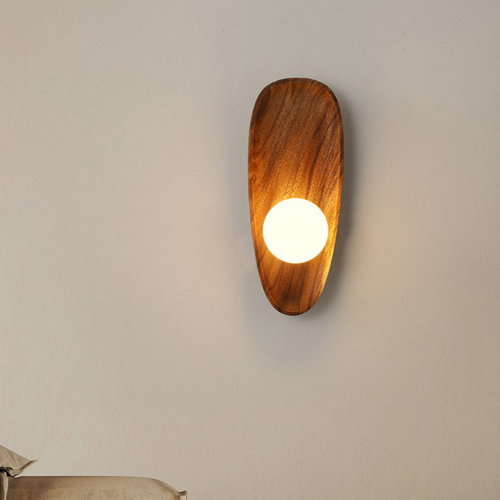 Minimalist Solid Wood Wall Sconce - Lumpaz