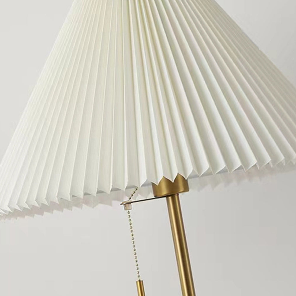 Vintage Pleated Metal Standing Lamp - Lumpaz