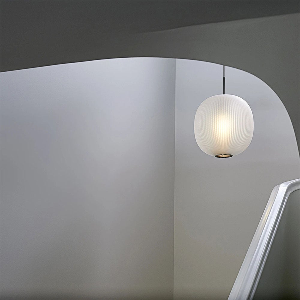 Retro Frosted Glass Lantern Pendant Light - Lumpaz