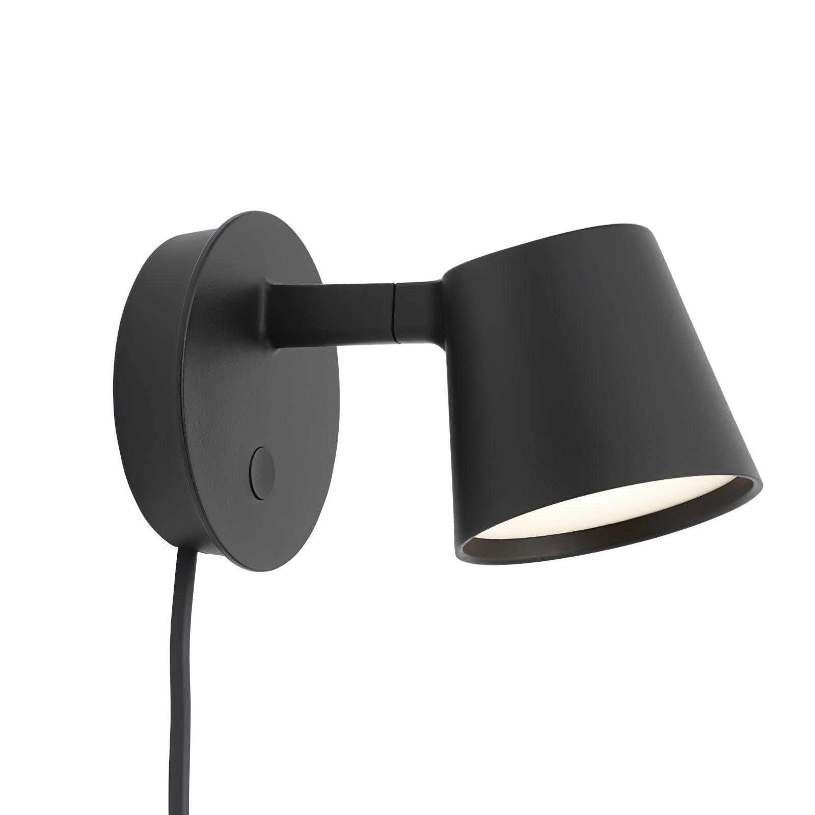 Tip Plug-In Wall Lamp - Lumpaz