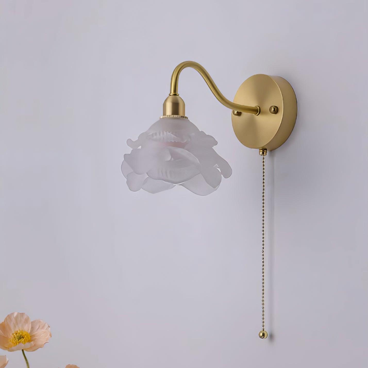 Rose Brass Wall Light - Lumpaz
