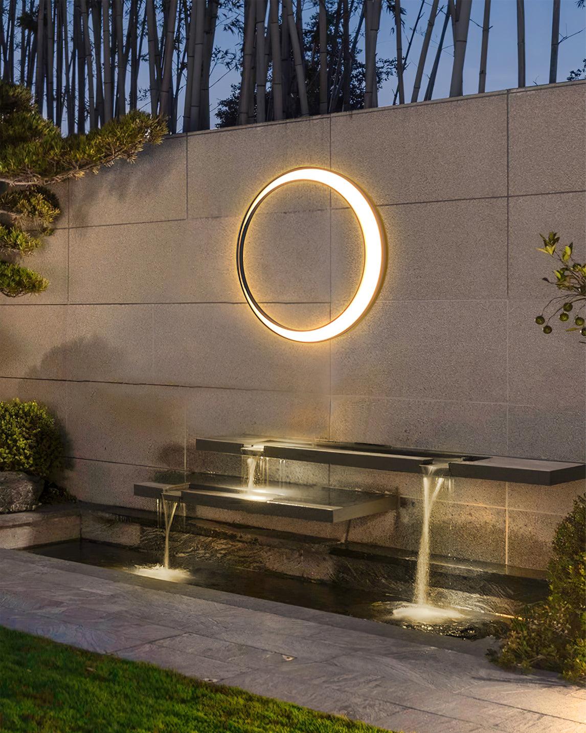 Moon Outdoor Wall Lamp - Lumpaz
