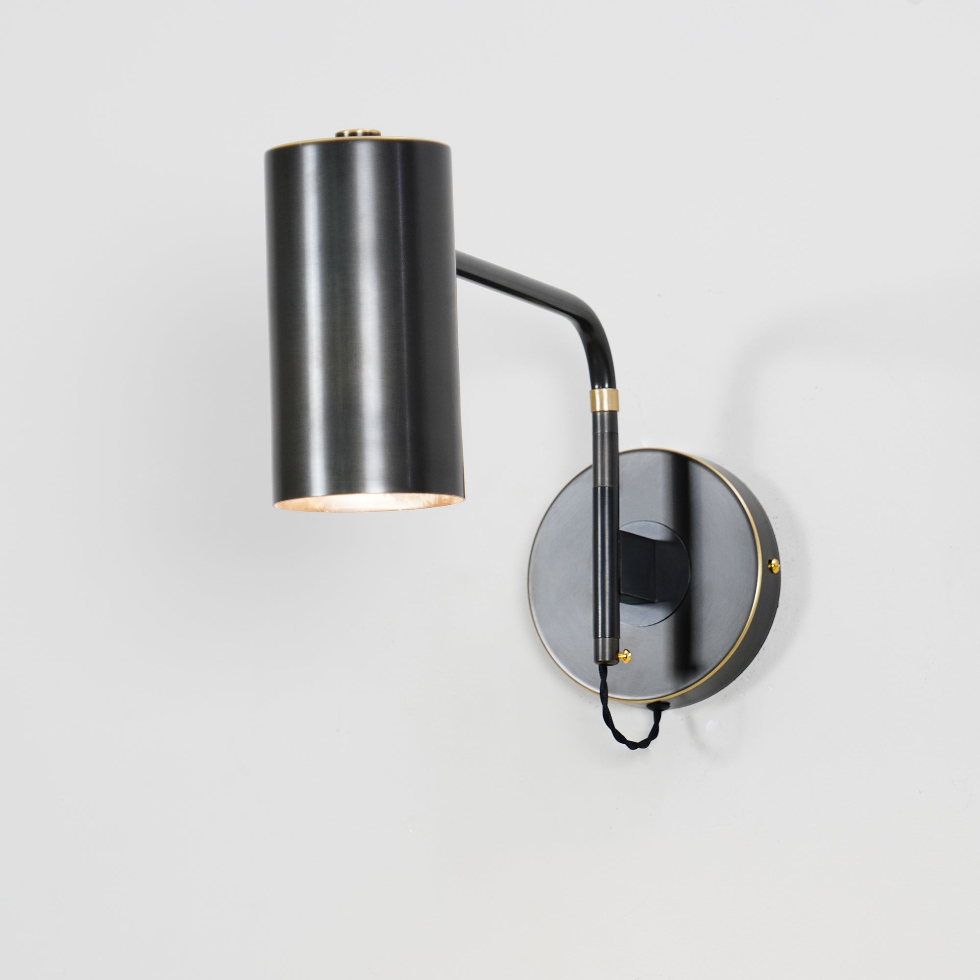 Envoy Swing Sconce - Lumpaz