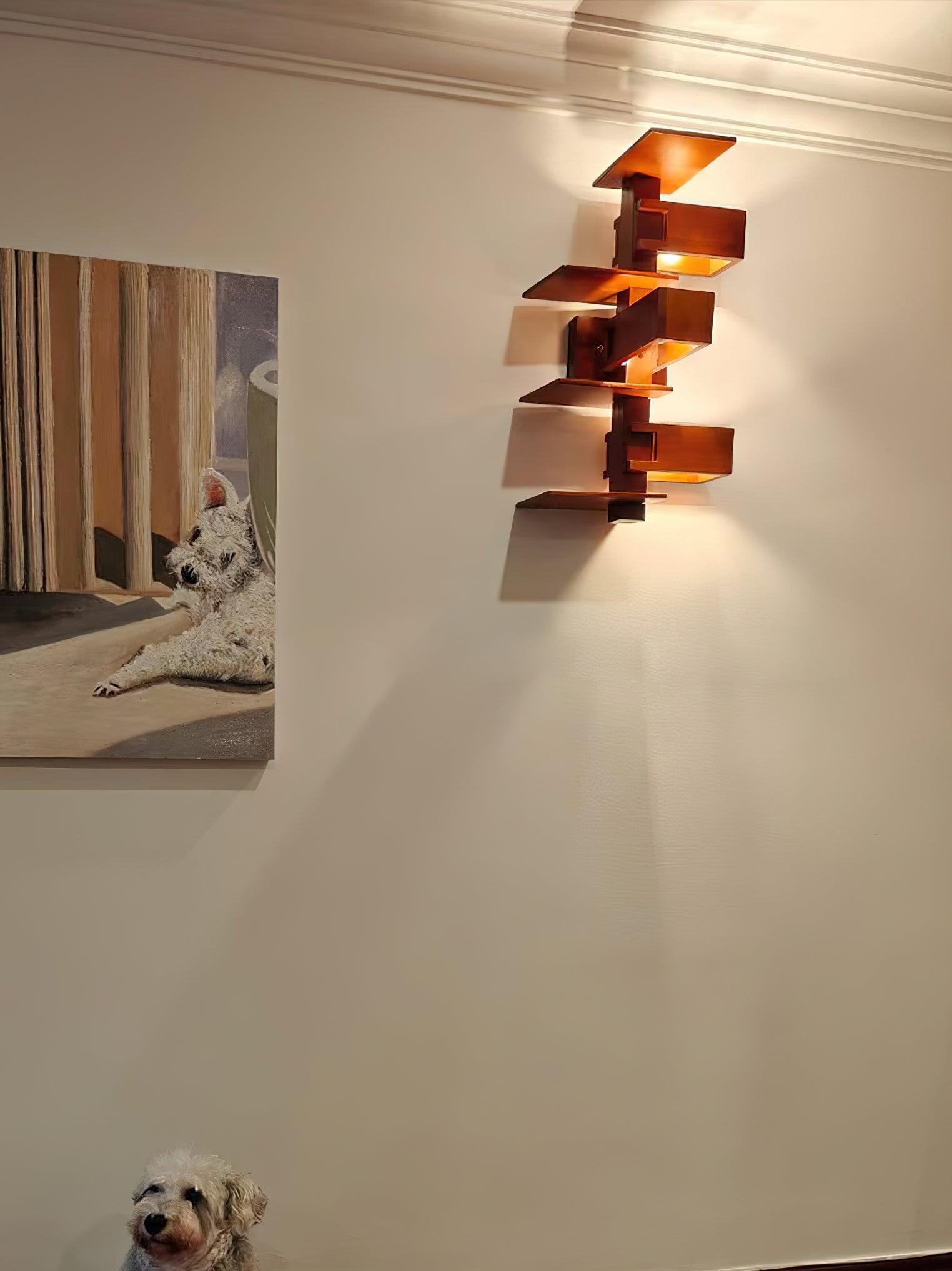 Taliesin Wall Lamp - Lumpaz