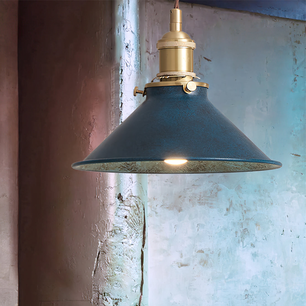 Retro Industrial Metal Fanale Pendant Light - Lumpaz