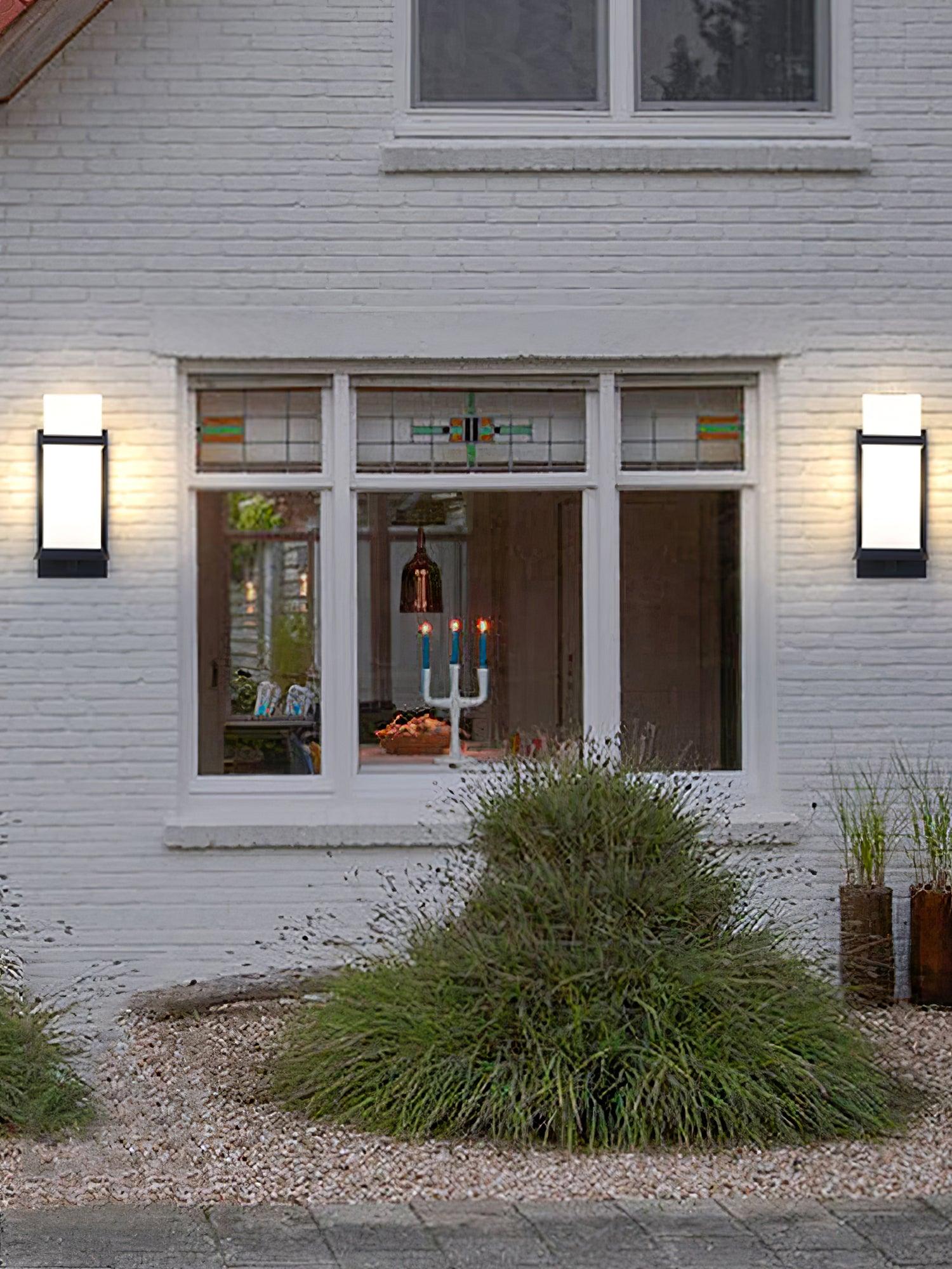 Mcdade Wall Light - Lumpaz